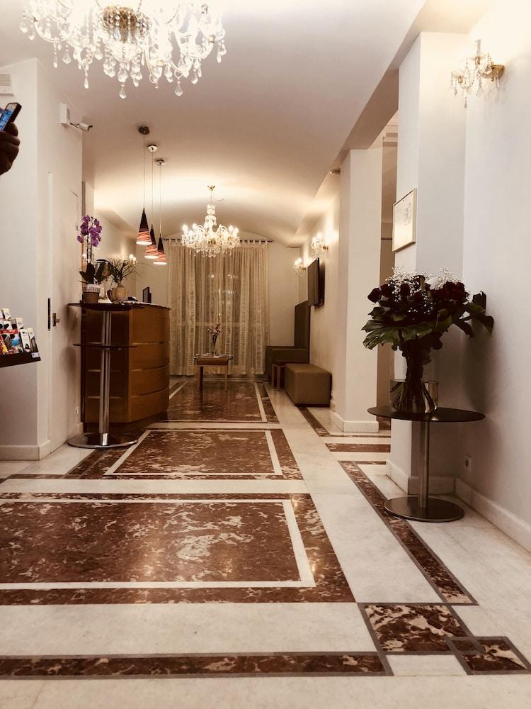 ניס Little Palace מראה חיצוני תמונה